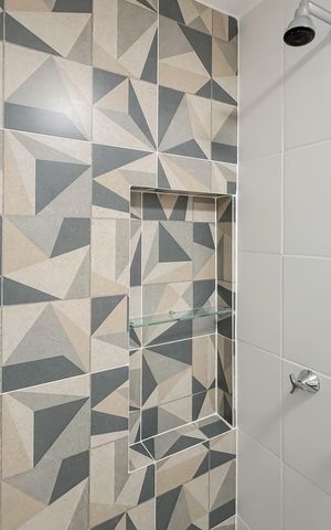 Apartamento à venda com 69m², 2 quartos e 1 vaga Apartamento à venda com 69m², 2 quartos e 1 vagaBanheiro Social