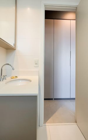 Apartamento à venda com 69m², 2 quartos e 1 vaga Apartamento à venda com 69m², 2 quartos e 1 vagaBanheiro da Suíte