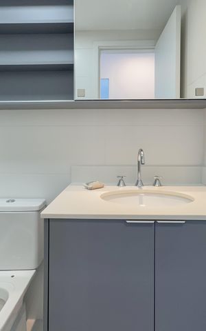 Apartamento à venda com 69m², 2 quartos e 1 vaga Apartamento à venda com 69m², 2 quartos e 1 vagaBanheiro Social