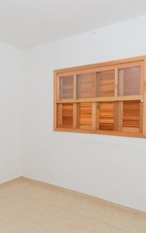 Casa à venda com 100m², 3 quartos e 2 vagas