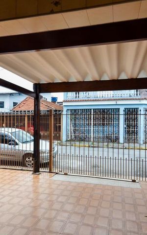 Casa à venda com 100m², 3 quartos e 2 vagas