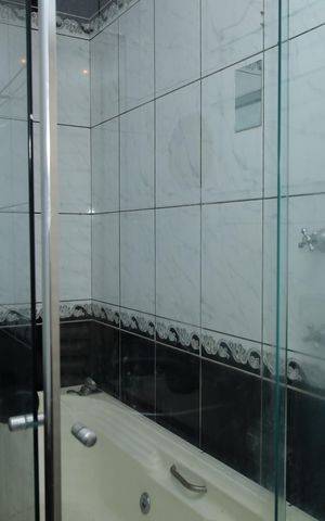 Casa à venda com 170m², 3 quartos e 2 vagasBanheiro Suíte