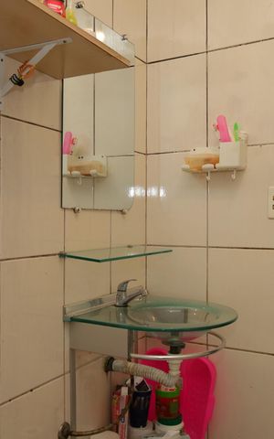 Casa à venda com 170m², 3 quartos e 2 vagasBanheiro Social