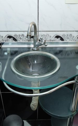 Casa à venda com 170m², 3 quartos e 2 vagasBanheiro Suíte