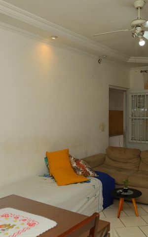 Casa à venda com 170m², 3 quartos e 2 vagasSala