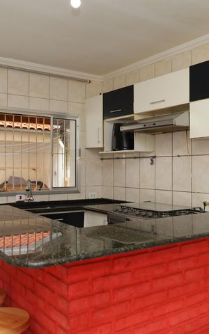 Casa à venda com 170m², 3 quartos e 2 vagasCozinha