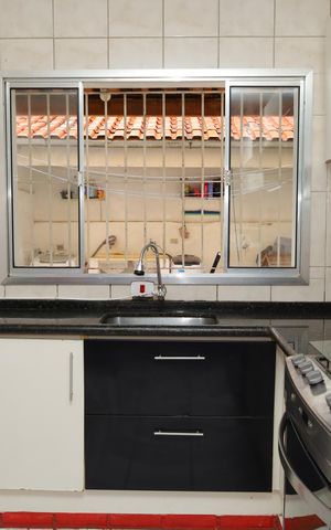 Casa à venda com 170m², 3 quartos e 2 vagasCozinha