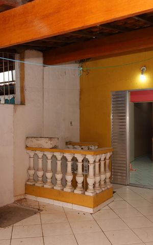 Casa à venda com 170m², 3 quartos e 2 vagasVaranda Suíte