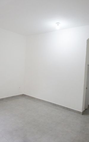 Casa para alugar com 100m², 2 quartos e 1 vagaSala