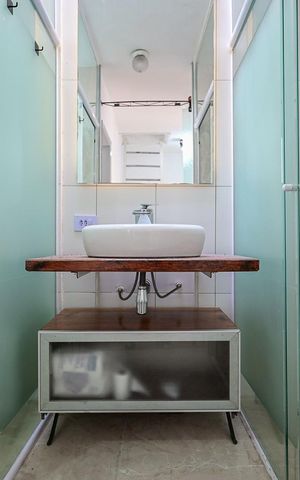 Casa para alugar com 125m², 4 quartos e 2 vagasBanheiro social