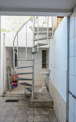 Casa para alugar com 125m², 4 quartos e 2 vagasÁrea de Serviço 