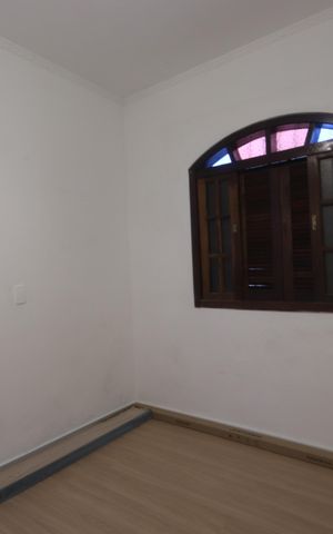 Casa à venda com 300m², 3 quartos e 3 vagasSuíte 2