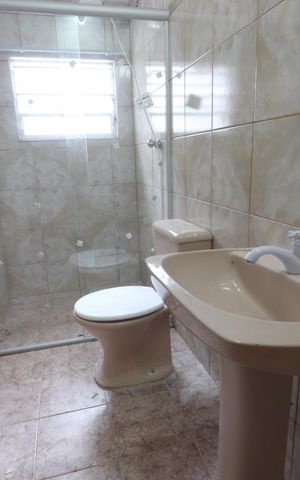 Casa à venda com 300m², 3 quartos e 3 vagasBanheiro da Suíte 3