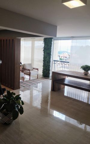 Apartamento à venda com 183m², 3 quartos e 3 vagas Apartamento à venda com 183m², 3 quartos e 3 vagasVaranda gourmet