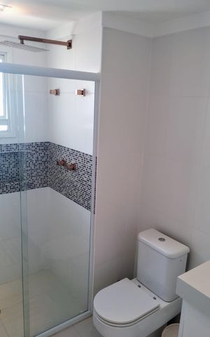 Apartamento à venda com 183m², 3 quartos e 3 vagas Apartamento à venda com 183m², 3 quartos e 3 vagasBanheiro 2