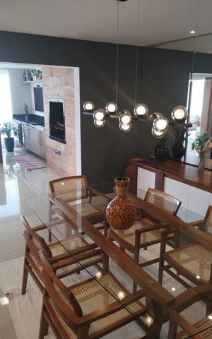 Apartamento à venda com 183m², 3 quartos e 3 vagas Apartamento à venda com 183m², 3 quartos e 3 vagasSala de Jantar