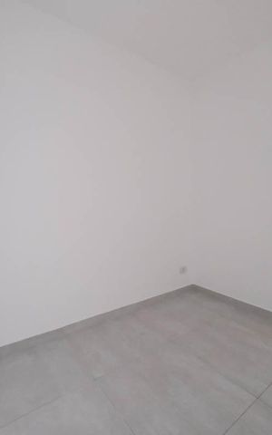 Casa à venda com 140m², 3 quartos e 3 vagasSuíte 2