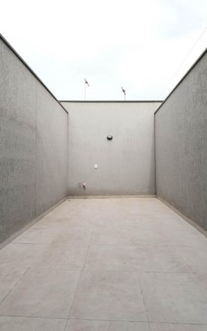 Casa à venda com 140m², 3 quartos e 3 vagasÁrea de Serviço