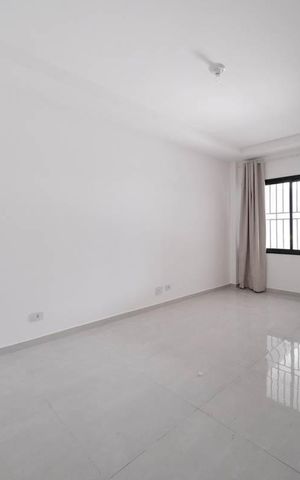 Casa à venda com 140m², 3 quartos e 3 vagasSala