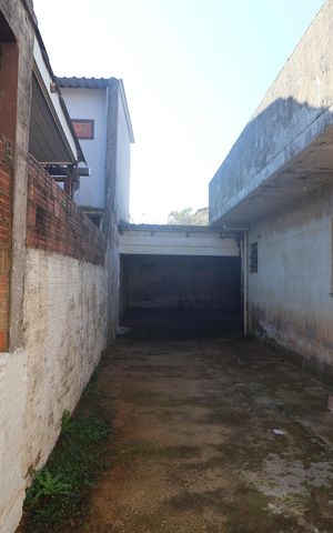Casa para alugar com 90m², 2 quartos e 1 vagaÁrea externa