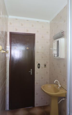 Casa para alugar com 90m², 2 quartos e 1 vagaBanheiro