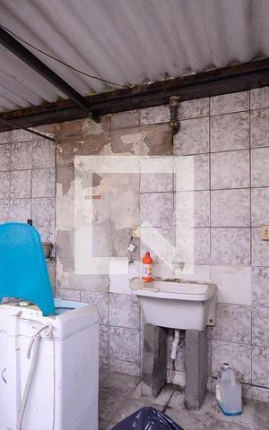 Casa à venda com 120m², 2 quartos e 1 vaga