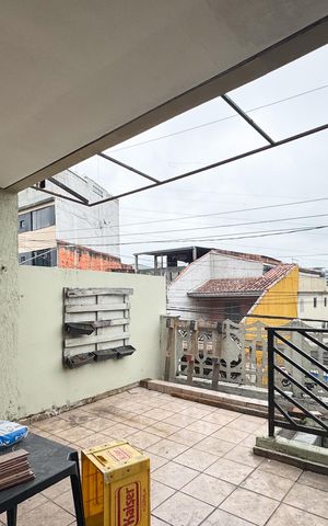 Casa à venda com 80m², 2 quartos e sem vaga Casa à venda com 80m², 2 quartos e sem vagaSacada
