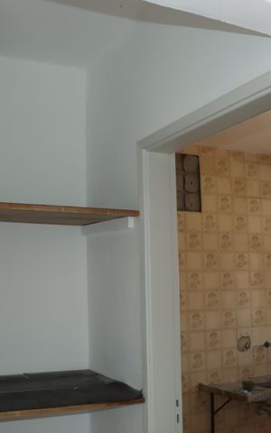 Casa para alugar com 72m², 2 quartos e sem vagaCorredor