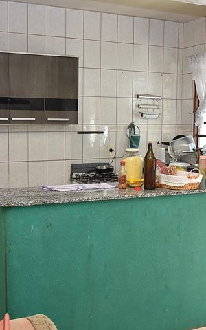 Casa à venda com 180m², 2 quartos e 1 vaga Casa à venda com 180m², 2 quartos e 1 vagaCasa 2- Cozinha
