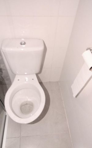 Apartamento para alugar com 35m², 1 quarto e sem vaga Apartamento para alugar com 35m², 1 quarto e sem vagaBanheiro