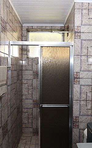 Apartamento à venda com 80m², 3 quartos e 2 vagasBanheiro