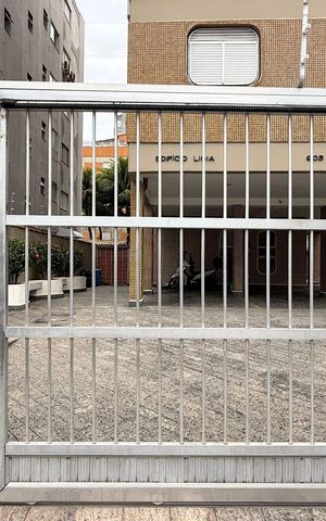 Apartamento para alugar com 97m², 2 quartos e 1 vaga Apartamento para alugar com 97m², 2 quartos e 1 vagaFachada