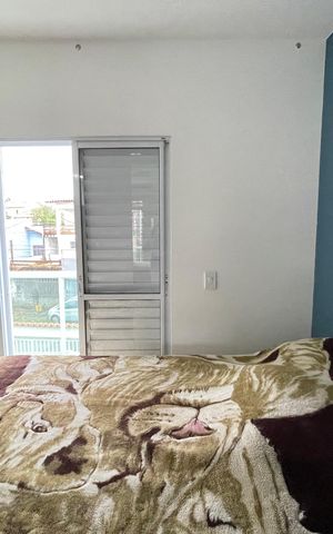 Casa à venda com 170m², 3 quartos e 6 vagas Casa à venda com 170m², 3 quartos e 6 vagasSuíte