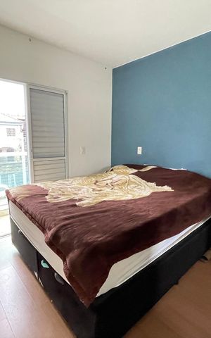 Casa à venda com 170m², 3 quartos e 6 vagas Casa à venda com 170m², 3 quartos e 6 vagasSuíte