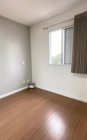 Casa à venda com 170m², 3 quartos e 6 vagas Casa à venda com 170m², 3 quartos e 6 vagasQuarto