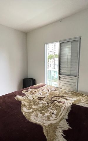 Casa à venda com 170m², 3 quartos e 6 vagas Casa à venda com 170m², 3 quartos e 6 vagasSuíte