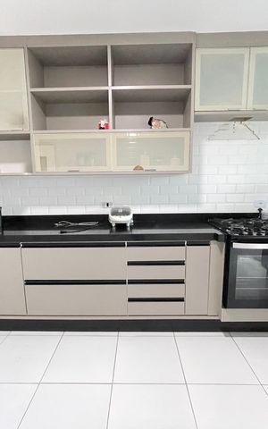 Casa à venda com 170m², 3 quartos e 6 vagas Casa à venda com 170m², 3 quartos e 6 vagasCozinha