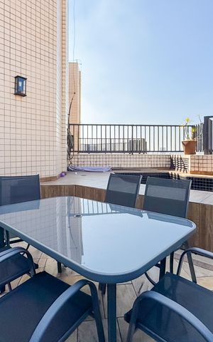 Apartamento à venda com 146m², 3 quartos e 3 vagas Apartamento à venda com 146m², 3 quartos e 3 vagasÁrea Externa - Cobertura