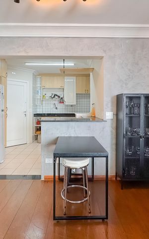 Apartamento à venda com 146m², 3 quartos e 3 vagas Apartamento à venda com 146m², 3 quartos e 3 vagasCozinha