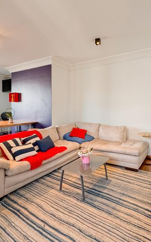 Apartamento à venda com 146m², 3 quartos e 3 vagas Apartamento à venda com 146m², 3 quartos e 3 vagasSala - Cobertura