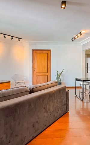 Apartamento à venda com 146m², 3 quartos e 3 vagas Apartamento à venda com 146m², 3 quartos e 3 vagasSala