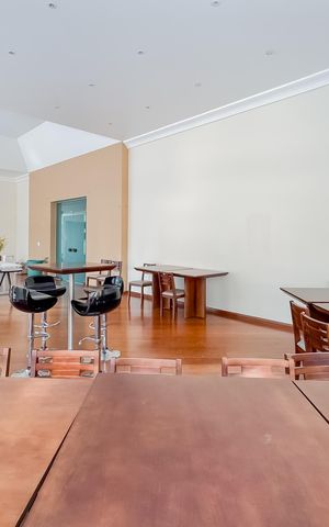 Apartamento à venda com 146m², 3 quartos e 3 vagas Apartamento à venda com 146m², 3 quartos e 3 vagasÁrea comum