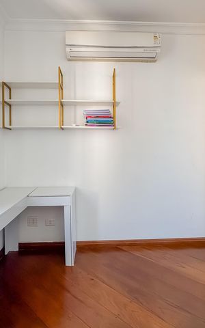 Apartamento à venda com 146m², 3 quartos e 3 vagas Apartamento à venda com 146m², 3 quartos e 3 vagasQuarto 1