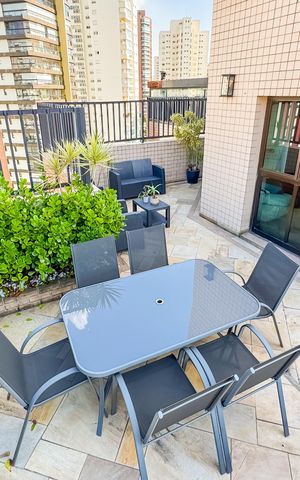 Apartamento à venda com 146m², 3 quartos e 3 vagas Apartamento à venda com 146m², 3 quartos e 3 vagasÁrea Externa - Cobertura