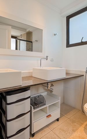 Apartamento à venda com 146m², 3 quartos e 3 vagas Apartamento à venda com 146m², 3 quartos e 3 vagasBanheiro da Suíte