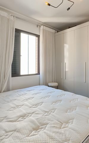 Apartamento à venda com 146m², 3 quartos e 3 vagas Apartamento à venda com 146m², 3 quartos e 3 vagasSuíte
