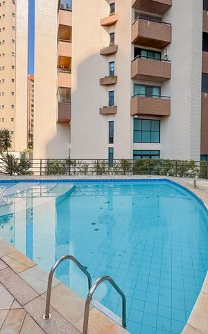 Apartamento à venda com 146m², 3 quartos e 3 vagas Apartamento à venda com 146m², 3 quartos e 3 vagasÁrea comum