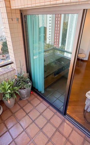 Apartamento à venda com 146m², 3 quartos e 3 vagas Apartamento à venda com 146m², 3 quartos e 3 vagasVaranda da Sala