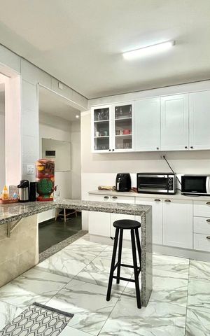 Apartamento à venda com 100m², 2 quartos e sem vagaCozinha