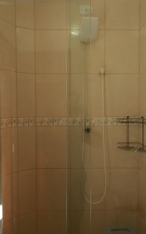 Casa à venda com 239m², 3 quartos e 3 vagasBanheiro da Suíte